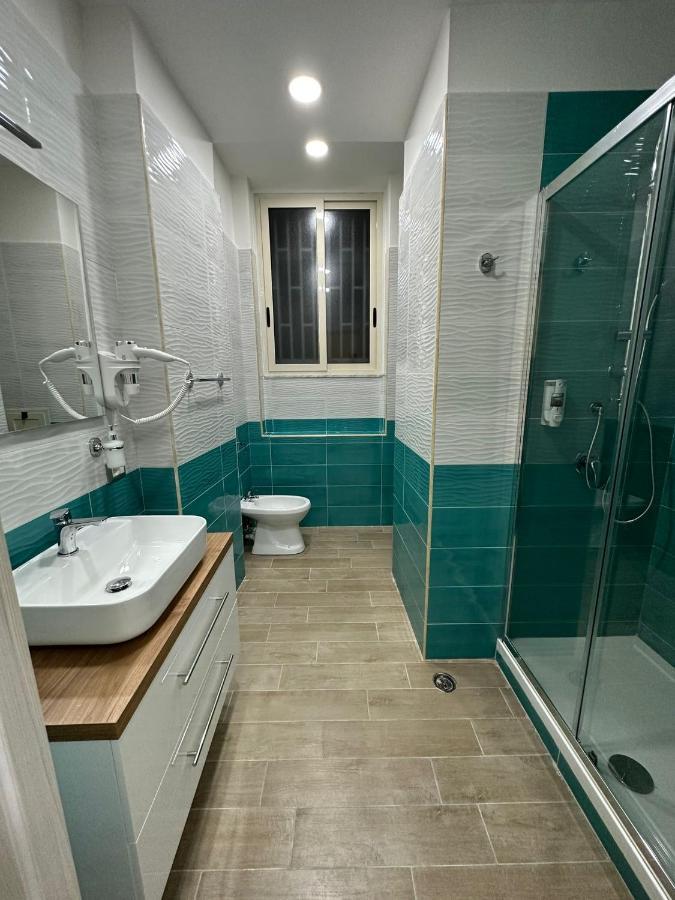 Bed and Breakfast Napoli Centro - La Casa Di Cate Exterior foto